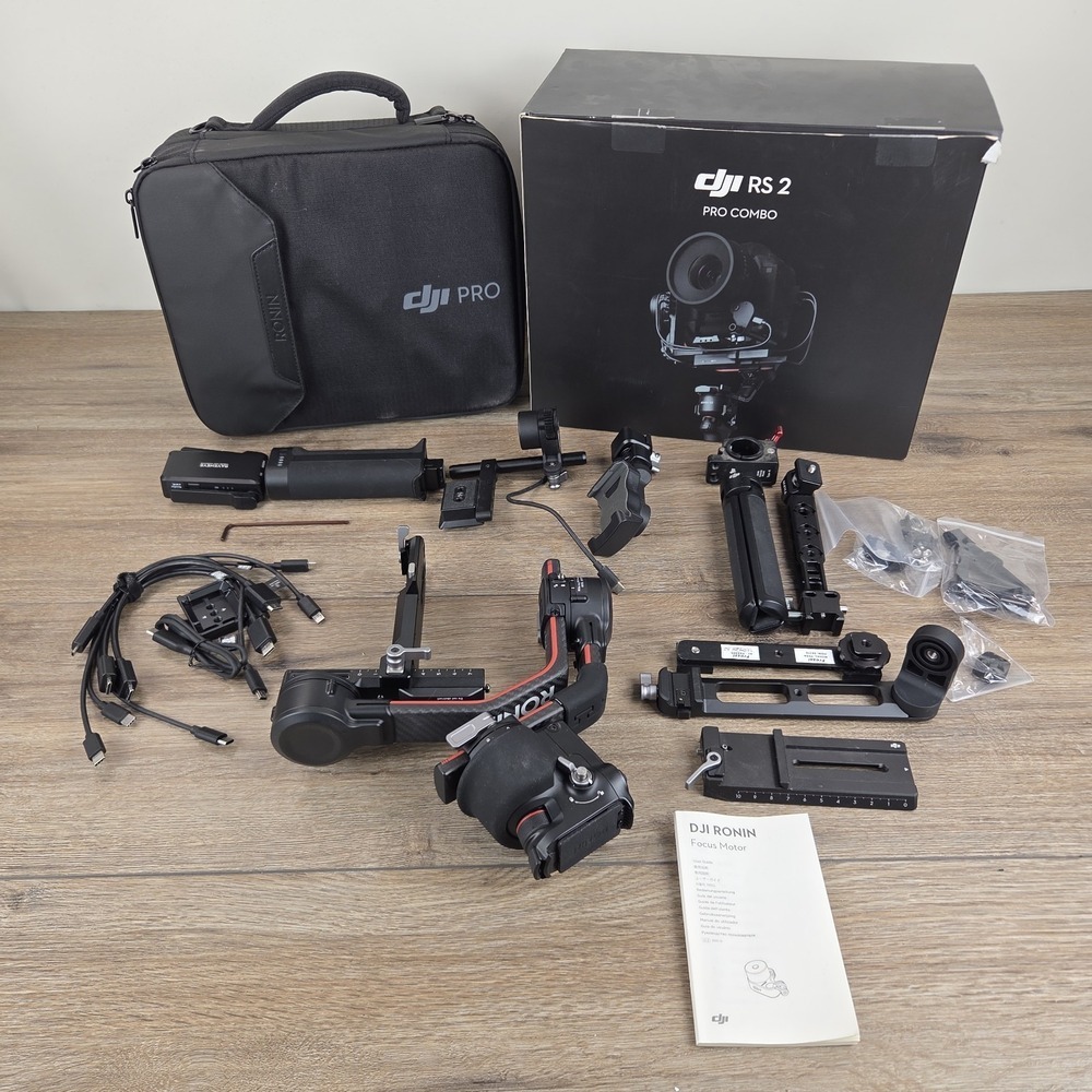 DJI RS 2 Pro Professional Combo Camera 3-Axis Gimbal Stabilizer w/ Box Clean